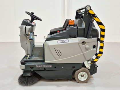 Barredora Conductor sentado bhior BS1300HXL - 3860002 | Europea de Carretillas