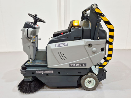 Barredora Conductor sentado bhior BS1300HXL - 3860003 | Europea de Carretillas