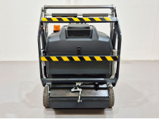 Barredora Conductor sentado bhior BS1300HXL - 3860003 | Europea de Carretillas