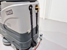Fregadora Industrial Conductor Sentado bhior B800 - 3864003 | Europea de Carretillas
