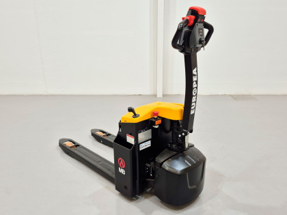Transpaleta Electrica mb forklift EPT20-15ET2H (Gel y Rueda Goma) - 3875006 | Europea de Carretillas 2