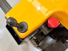 Transpaleta Electrica mb forklift EPT20-15ET2H (Gel y Rueda Goma) - 3875006 | Europea de Carretillas