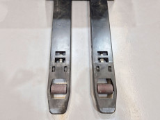 Transpaleta Electrica con plataforma caterpillar NPV20QL (Litio) - 3930002 | Europea de Carretillas