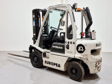 Carretilla Elevadora Diesel unicarriers Y1D2A25Q - 2511005 | Europea de Carretillas