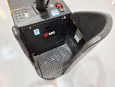 Transpaleta Electrica con plataforma mb forklift KPL201 (Litio) 24V 210Ah - 3299016 | Europea de Carretillas