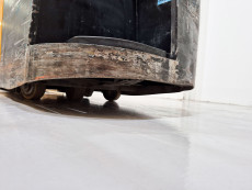 Transpaleta Electrica con plataforma mb forklift KPL201 (Litio) - 3299018 | Europea de Carretillas