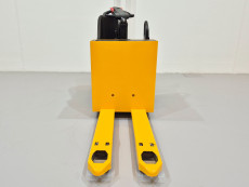 Transpaleta Electrica con plataforma mb forklift KPL201 (Litio) - 3299019 | Europea de Carretillas