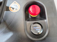 Transpaleta Electrica con plataforma mb forklift KPL201 (Litio) - 3299019 | Europea de Carretillas