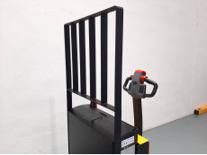 Transpaleta Electrica mb forklift EPT20-20WAL (Litio) - 3395006 | Europea de Carretillas