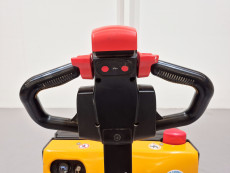Transpaleta Electrica mb forklift EPT20-20WAL (Litio) - 3395012 | Europea de Carretillas