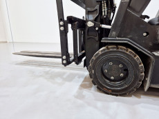 Carretilla Elevadora Electrica 3 ruedas mb forklift CPD20TVL (Litio) 80V 205Ah - 3522003 | Europea de Carretillas