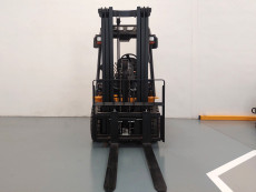 Carretilla Elevadora Electrica 4 ruedas mb forklift EFL253 (Litio) 80V 205Ah - 3629004 | Europea de Carretillas
