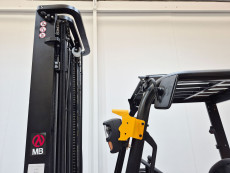 Carretilla Elevadora Electrica 4 ruedas mb forklift EFL253 (Litio) 80V 280Ah - 3629016 | Europea de Carretillas