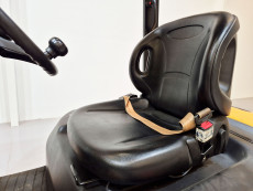Carretilla Elevadora Electrica 4 ruedas mb forklift EFL353 - 3662002 | Europea de Carretillas