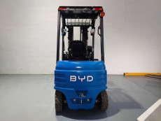 Carretilla Elevadora Electrica 4 ruedas byd SEF25C - 3675004 | Europea de Carretillas