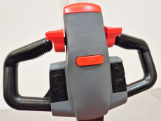 Apilador Electrico conductor a pie ep ESi161 - 3706004 | Europea de Carretillas