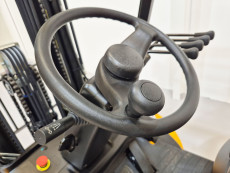 Carretilla Elevadora Electrica 4 ruedas mb forklift EFL303 (Litio) 80V 205Ah - 3751015 | Europea de Carretillas