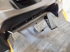 Carretilla Elevadora Electrica 4 ruedas mb forklift EFL303 (Litio) 80V 205Ah - 3751015 | Europea de Carretillas