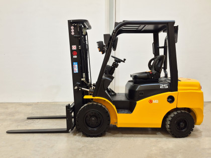 Carretilla Elevadora Diesel mb forklift CPCD25T8-G51 - 3823003 | Europea de Carretillas