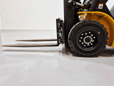 Carretilla Elevadora Diesel mb forklift CPCD25T8-G51 - 3823007 | Europea de Carretillas