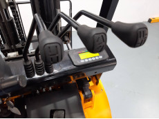 Carretilla Elevadora Electrica 4 ruedas mb forklift EFL252 (Litio) - 3258013 | Europea de Carretillas