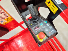 Plataforma Tijera Electrica lgmg S1413EII - 3657006 | Europea de Carretillas