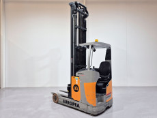 Carretilla Retractil conductor sentado still FM-X 25 - 3854004 | Europea de Carretillas