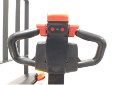 Transpaleta Electrica mb forklift EPT20-20WAL (Litio) - 3395002 | Europea de Carretillas