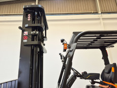 Carretilla Elevadora Electrica 4 ruedas mb forklift EFL703-HV-6 - 4111002 | Europea de Carretillas