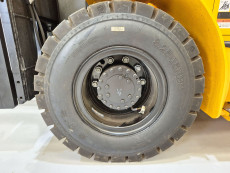Carretilla Elevadora Electrica 4 ruedas mb forklift EFL703-HV-6 - 4111002 | Europea de Carretillas