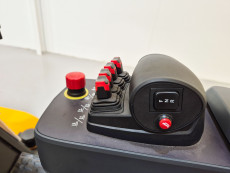 Carretilla Elevadora Electrica 4 ruedas mb forklift EFL703-HV-6 - 4111002 | Europea de Carretillas