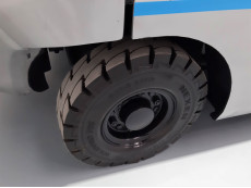 Carretilla Elevadora Diesel - Capacidad 1.800 Kg CD18