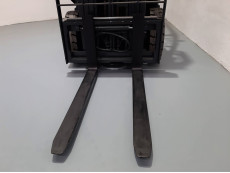 Carretilla Elevadora Diesel - Capacidad 1.800 Kg CD18
