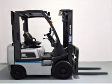 Carretilla Elevadora Diesel - Capacidad 1.800 Kg CD18