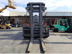 Carretilla Elevadora Diesel - Capacidad 12.000 Kg CD12