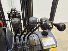 Carretilla Elevadora Diesel - Capacidad 3.000 y 3.500Kg CD30 CD35