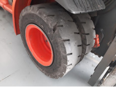 Carretilla Elevadora Diesel - Capacidad 6.000 Kg CD60