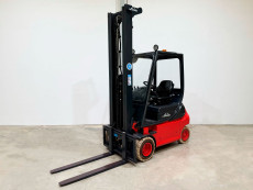 Carretilla Elevadora Electrica - Capacidad 1.800 Kg CE18