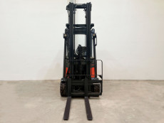 Carretilla Elevadora Electrica - Capacidad 2.000 Kg CE20