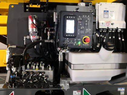 Plataforma Elevadora Articulada Diesel - 16 metros de altura de trabajo PAD16 2