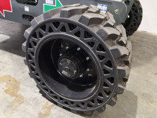 Plataforma Elevadora Articulada Diesel - 16 metros de altura de trabajo PAD16