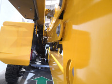 Plataforma Elevadora Articulada Diesel - 16 metros de altura de trabajo PAD16