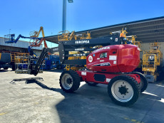 Plataforma Elevadora Articulada Diesel - 18 metros de altura de trabajo PAD18