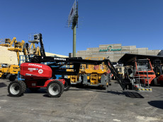 Plataforma Elevadora Articulada Diesel - 18 metros de altura de trabajo PAD18
