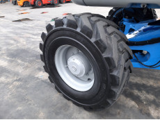 Plataforma Elevadora Articulada Diesel - 43 metros de altura de trabajo PAD43