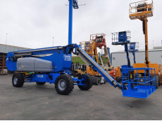 Plataforma Elevadora Articulada Diesel - 43 metros de altura de trabajo PAD43