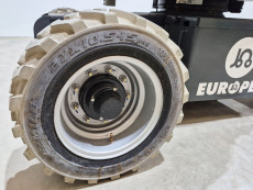 Plataforma Elevadora Articulada Eléctrica - 18 metros de altura de trabajo PAE18