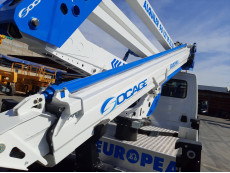 Plataforma Elevadora Sobre Camion - 20 metros de altura de trabajo (Articulado) PC20